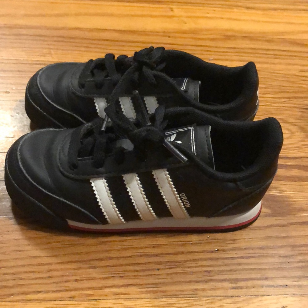 Adidas toddler shoes